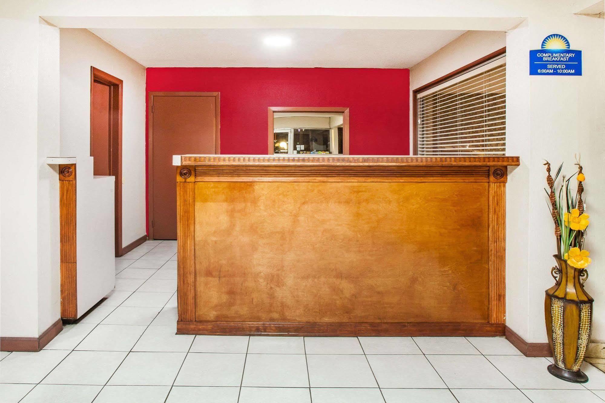 Economy Inn Arkadelphia Exteriör bild