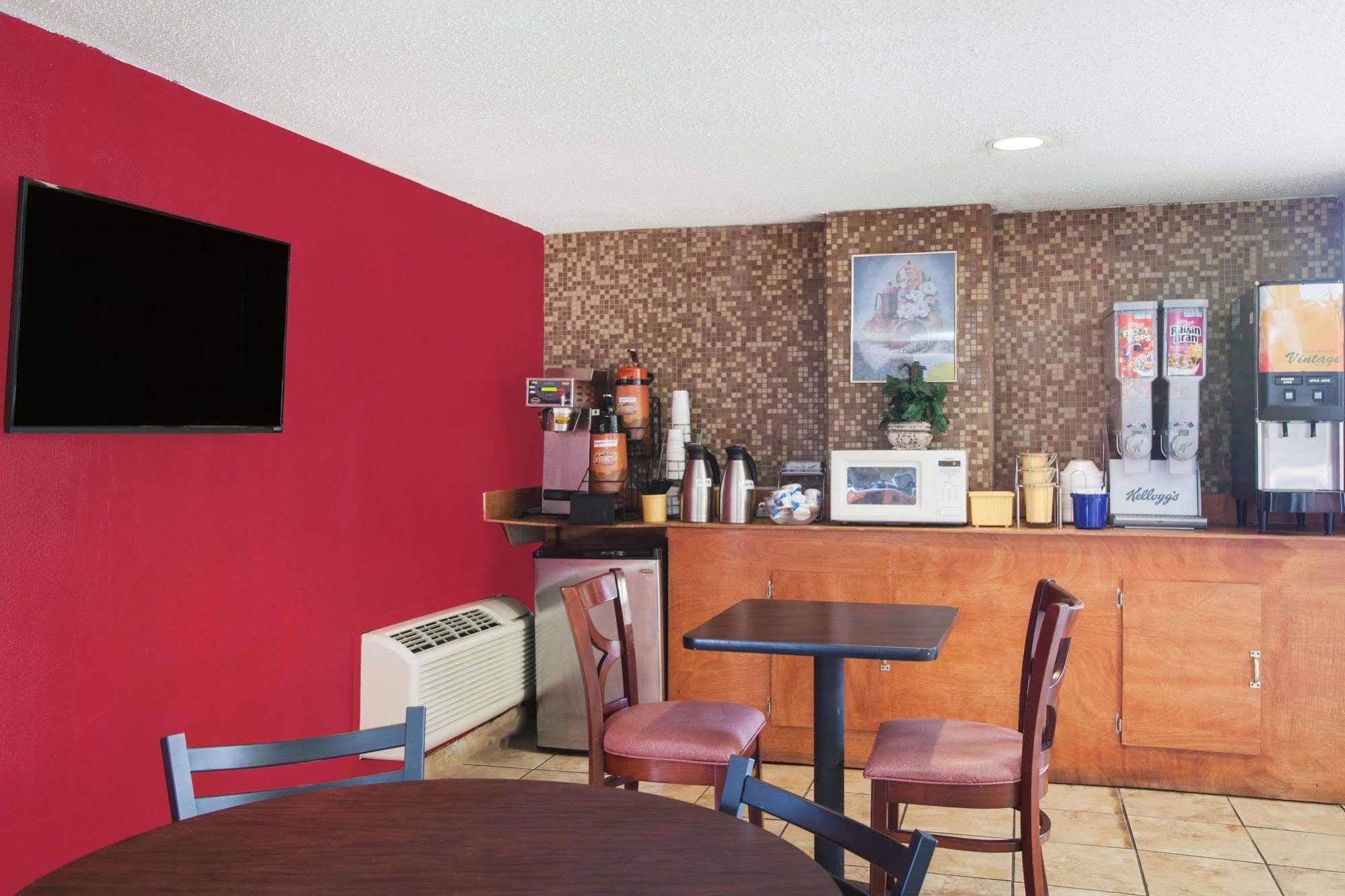 Economy Inn Arkadelphia Exteriör bild