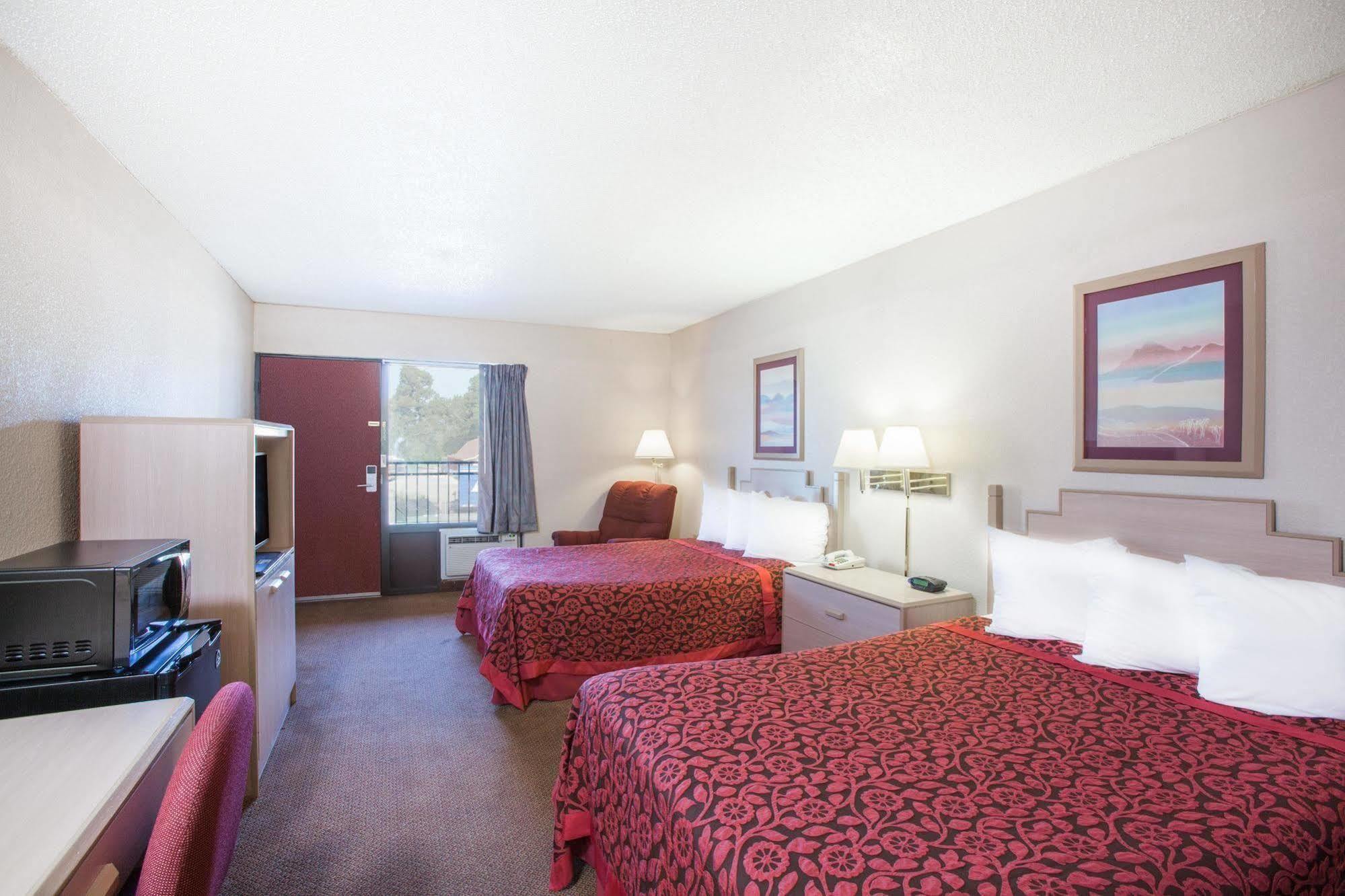 Economy Inn Arkadelphia Exteriör bild