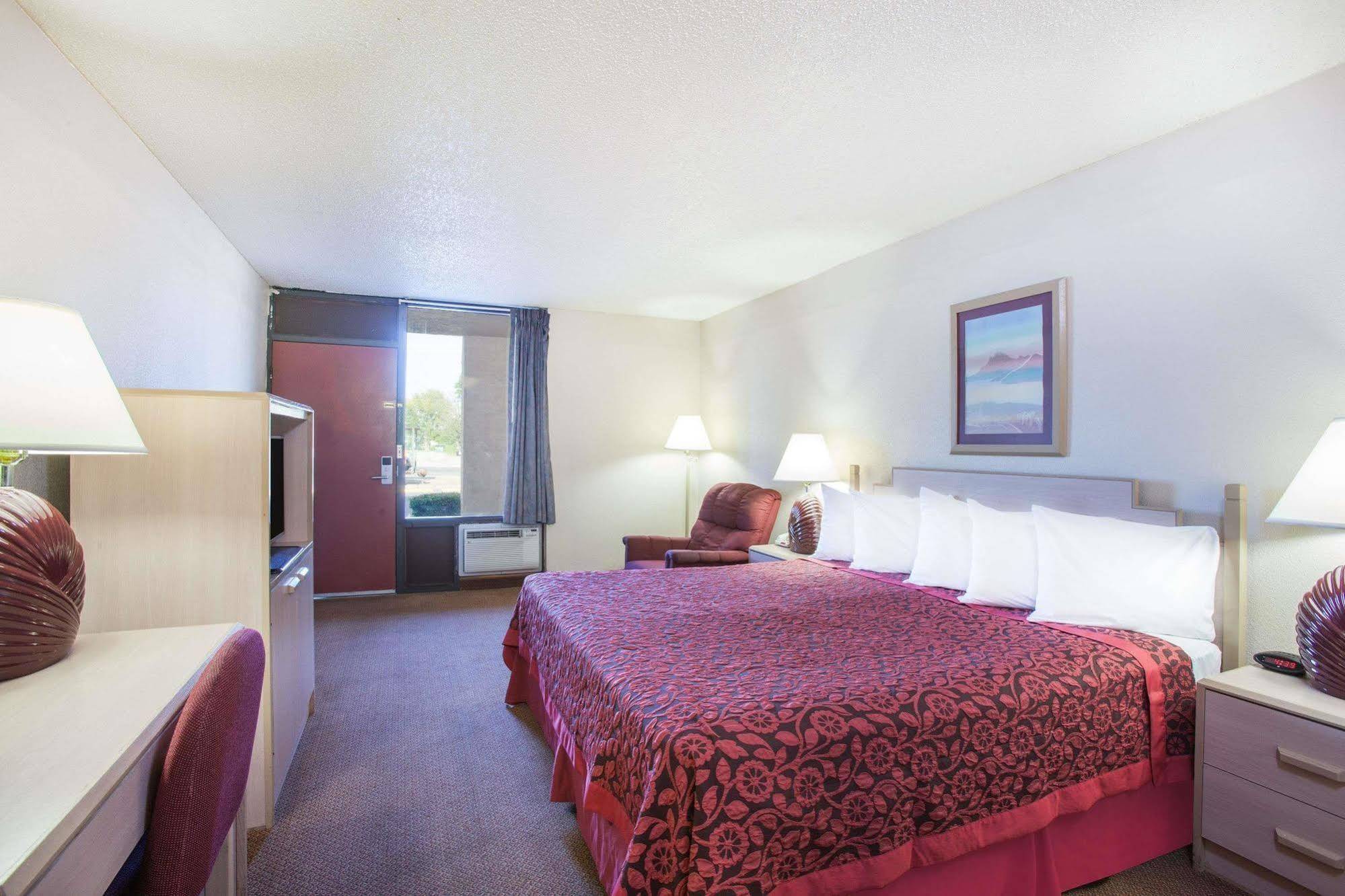 Economy Inn Arkadelphia Exteriör bild